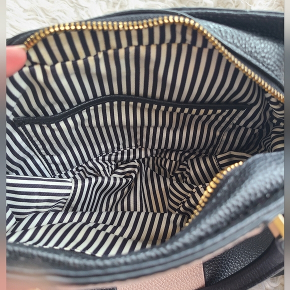 Kate Spade Bennett Street Black Satchel/Crossbody- Excellent Condition - Picture 7 of 11